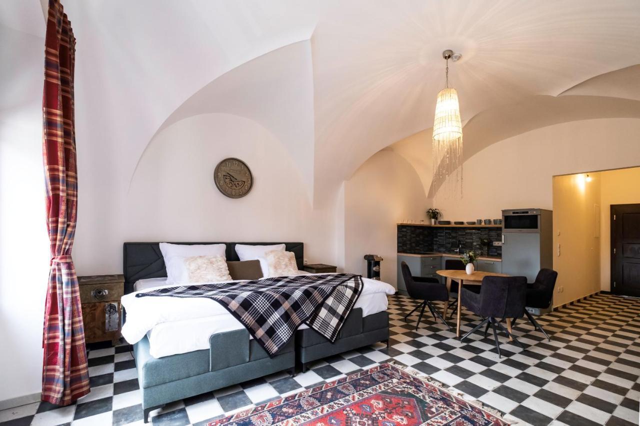 Knize Ferdinand Apartments ميكولوف المظهر الخارجي الصورة